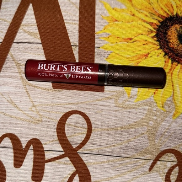 Burt’s Bees 🐝 Lip Gloss - Picture 4 of 5